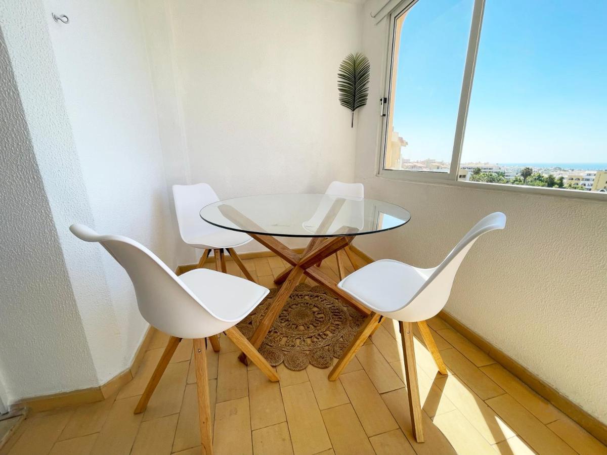 Panoramic Seaview - 2 Bedroom, Main Ave, 15 Min Walk Beach, Workspace อัลบูเฟรา ภายนอก รูปภาพ